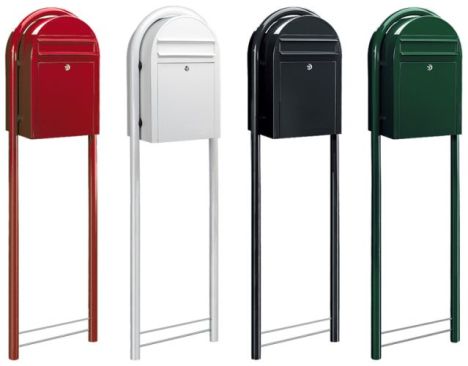 BobiClassic postkasser i forskellige farver.